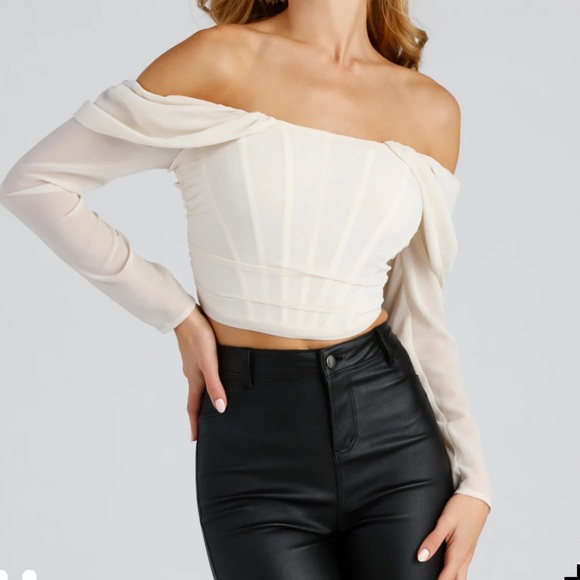 Windsor Tops - Windsor Cream Off-Shoulder Crop Top